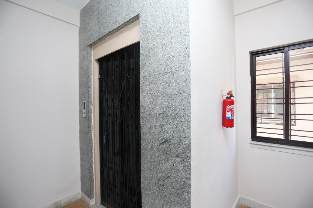 Jādabpur Oyo 19855 B S Guest House מראה חיצוני תמונה