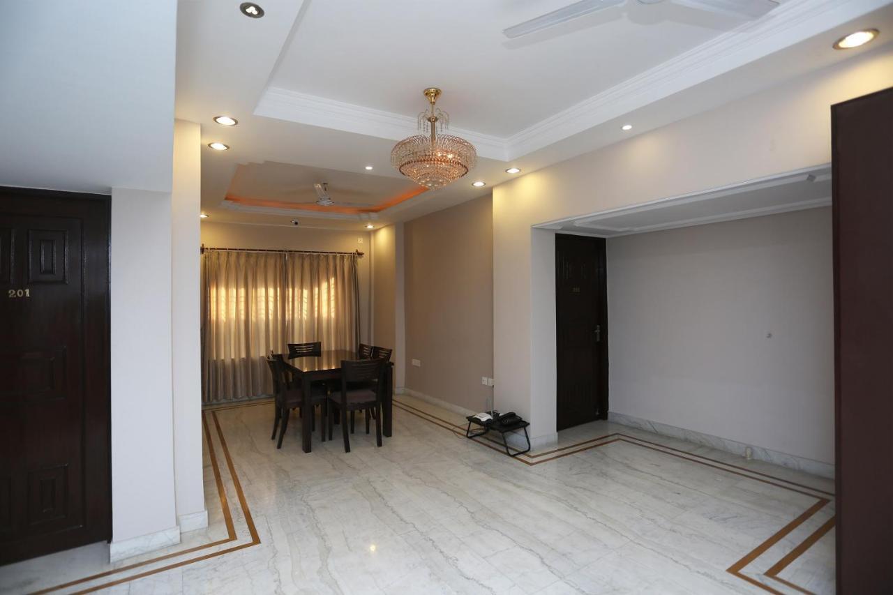 Jādabpur Oyo 19855 B S Guest House מראה חיצוני תמונה
