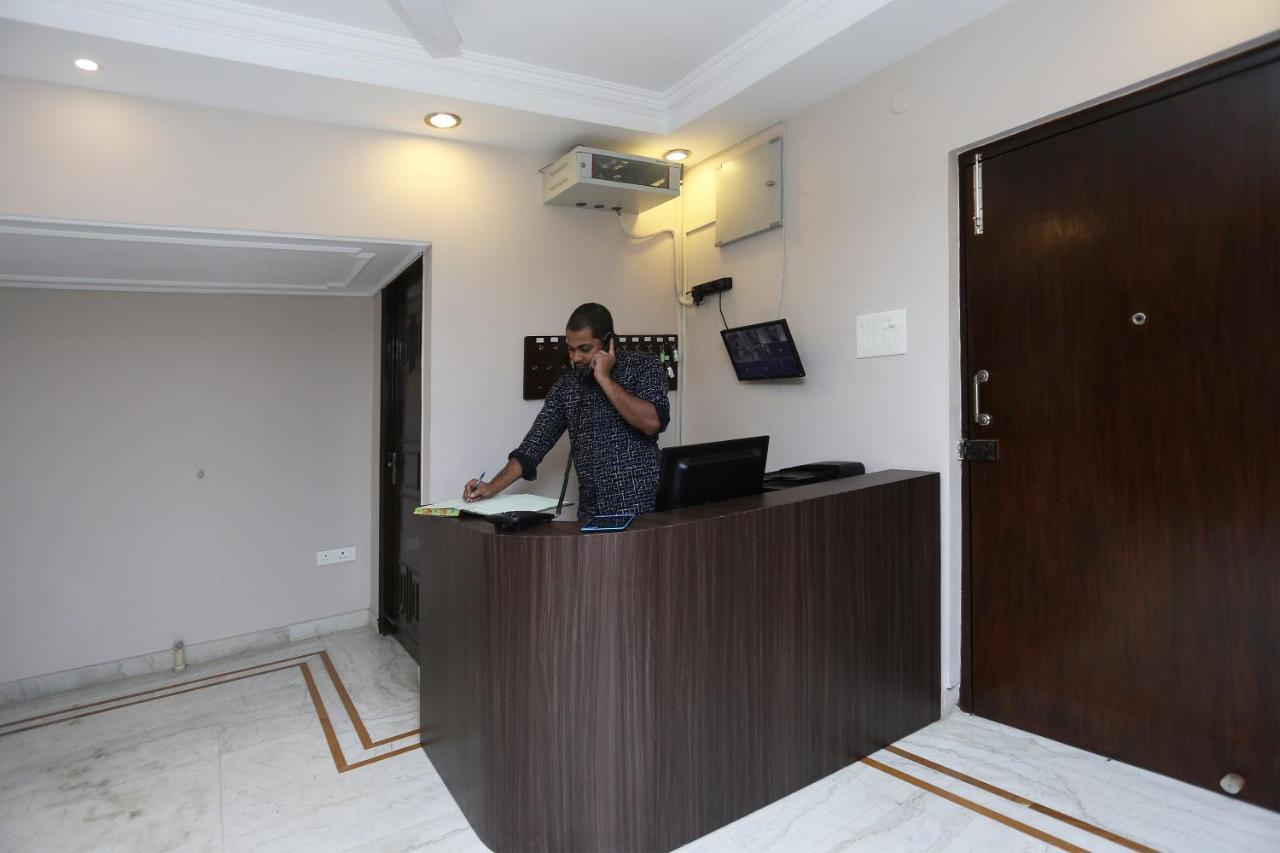 Jādabpur Oyo 19855 B S Guest House מראה חיצוני תמונה