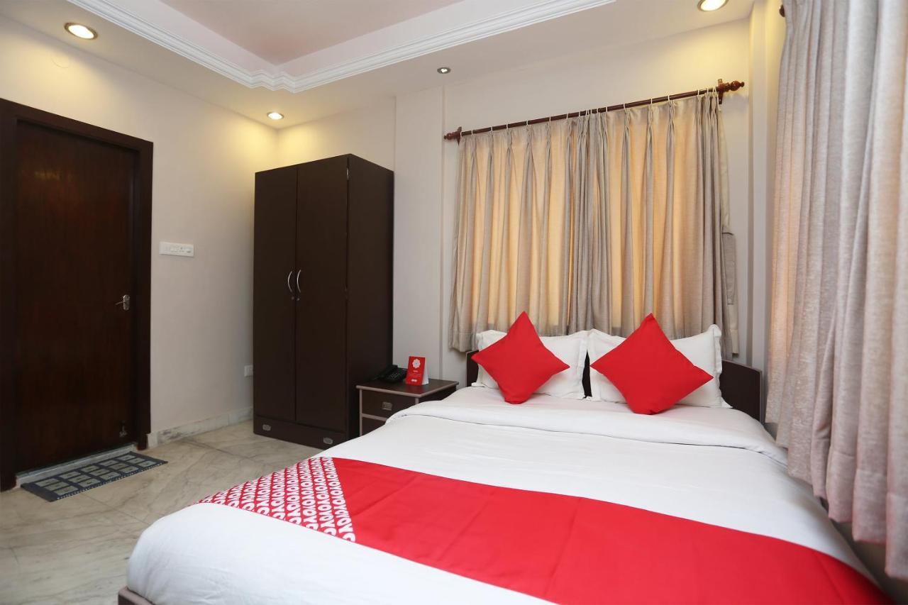 Jādabpur Oyo 19855 B S Guest House מראה חיצוני תמונה